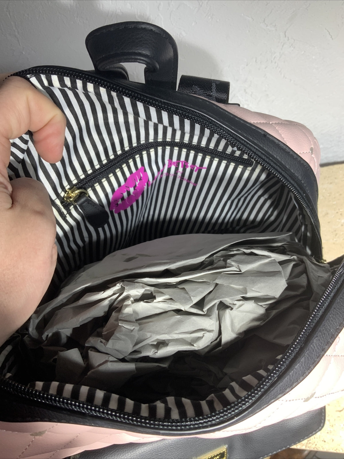 Luv Betsey Johnson LBJAX Quilted Pink/White Combo Backpack Detachable Crossbody