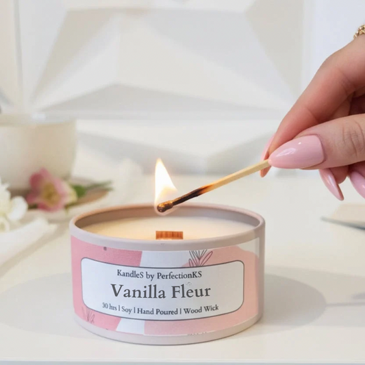 Vanilla Fleur Luxury Candle | 8oz Non-Toxic Soy Candle with Wooden Wick | Clean Burn